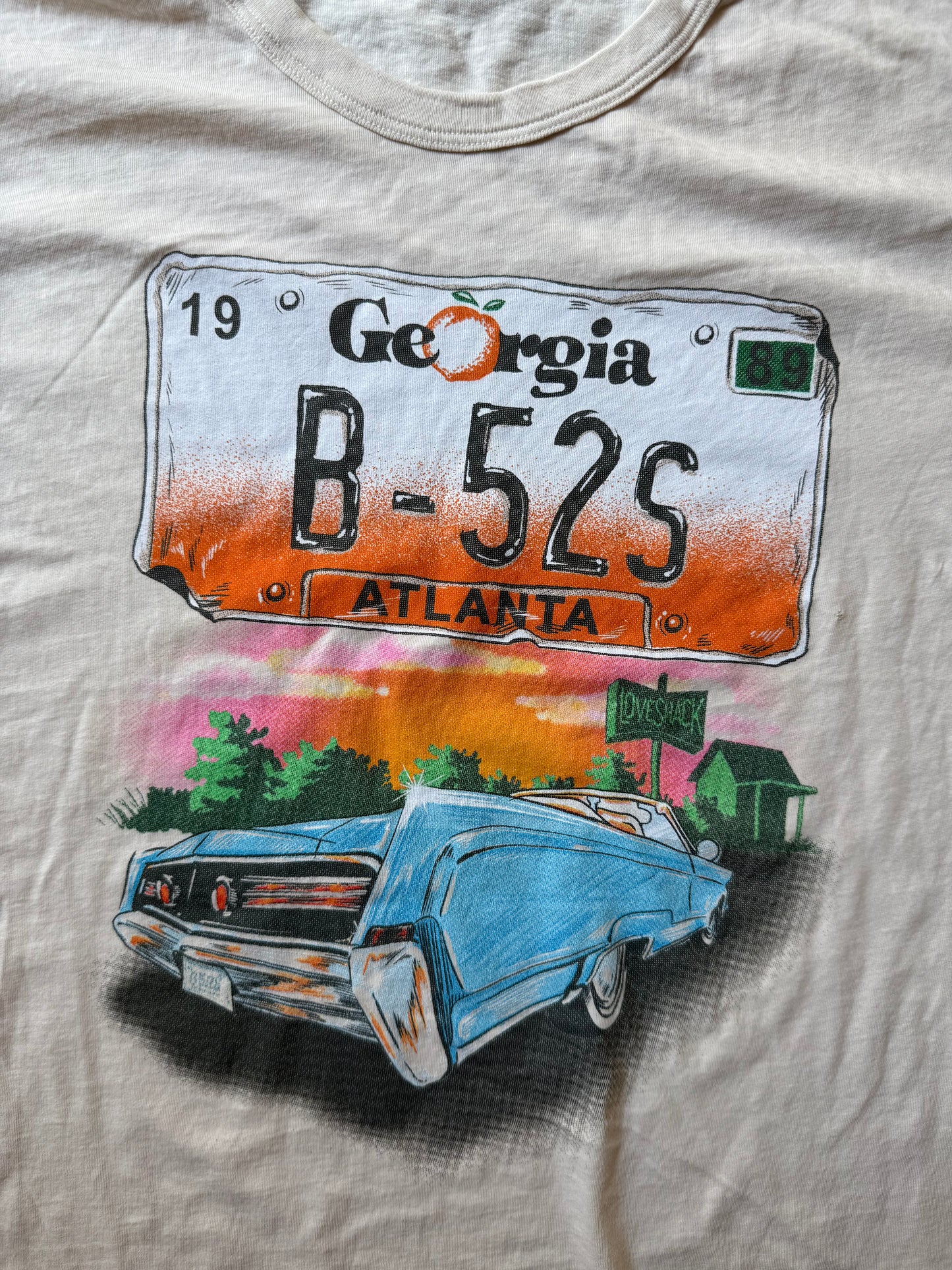 DAYDREAMER B-52s Love Shack Atlanta Tee - SMALL