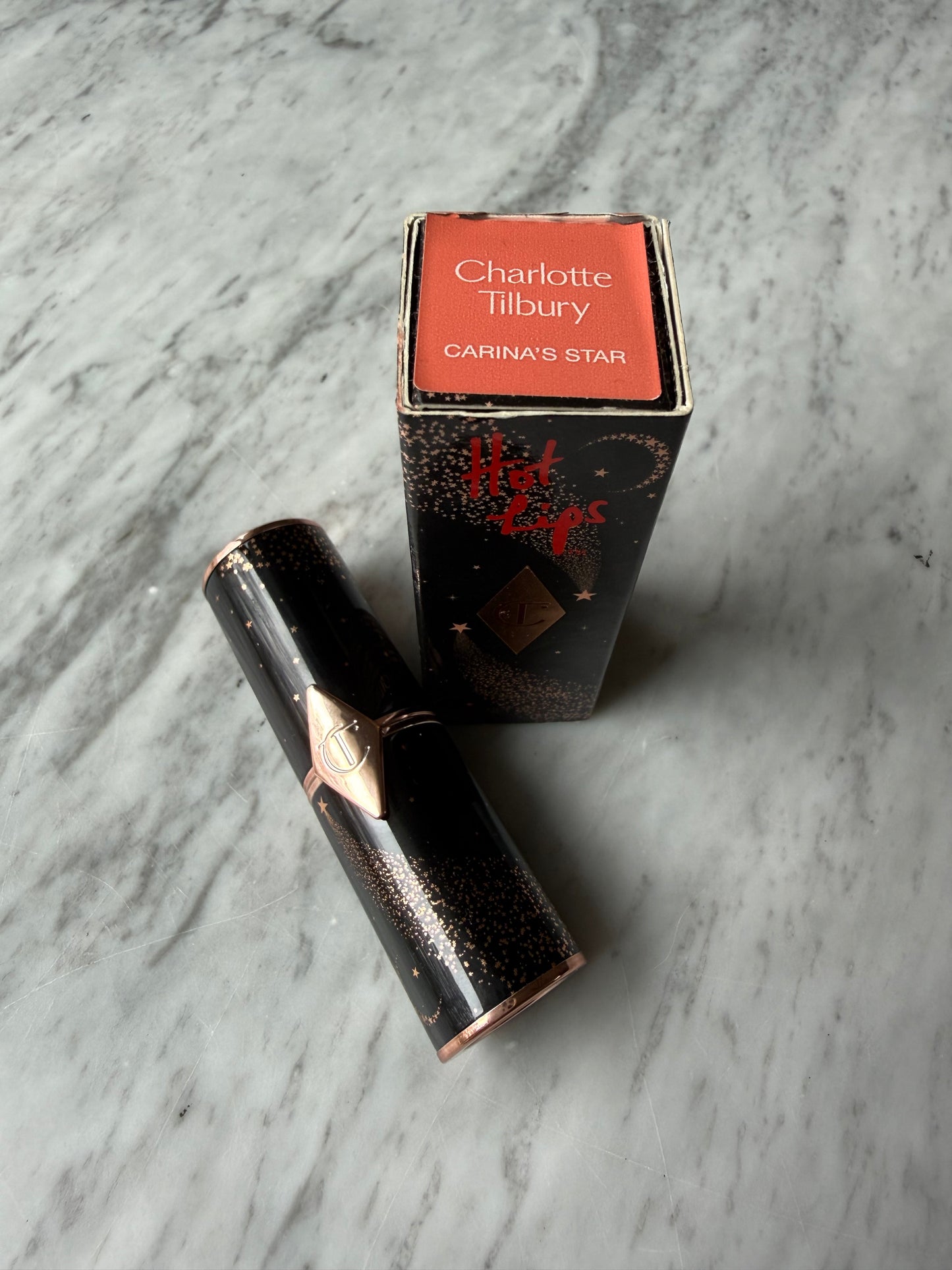 CHARLOTTE TILBURY Hot Lips 2 - CARINA’S STAR