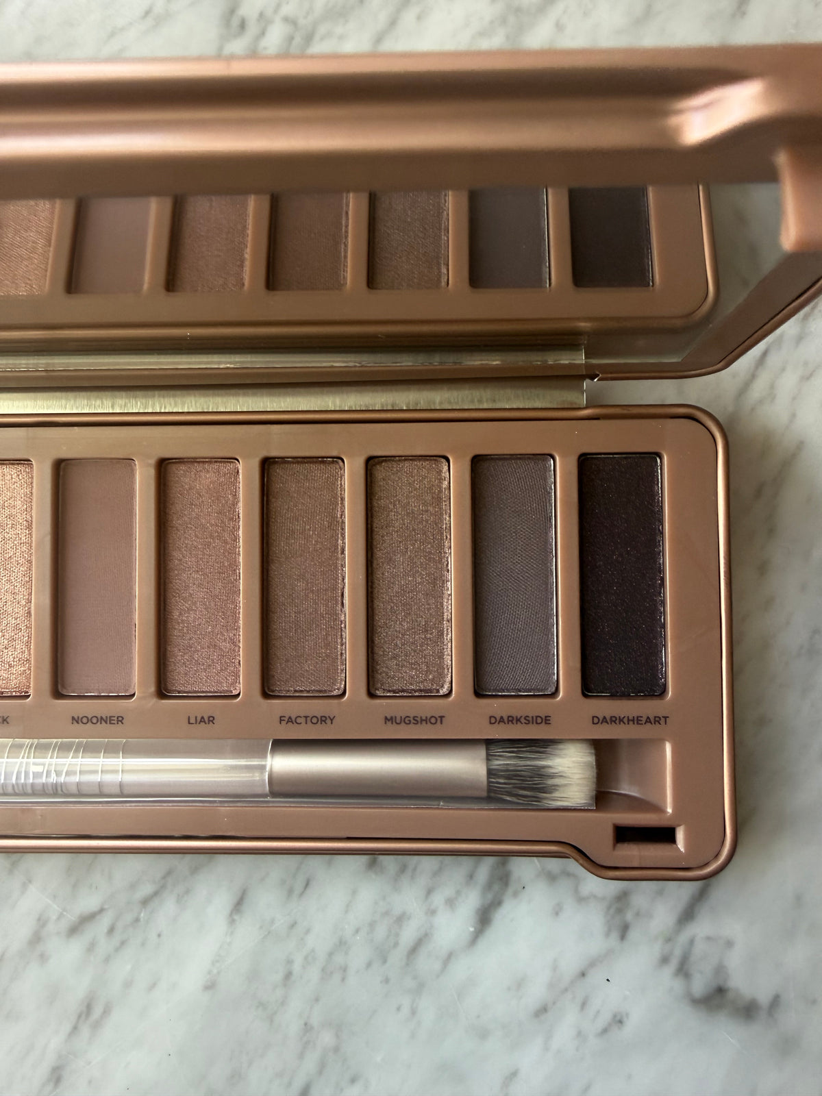URBAN DECAY Naked3 Soft Pink Eyeshadow Palette