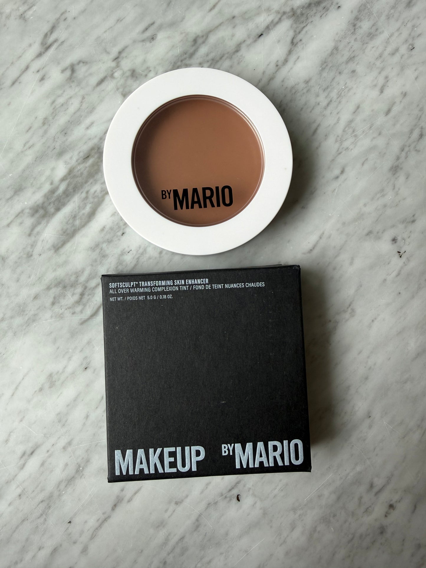 MAKEUP BY MARIO SoftSculpt Transforming Skin Enhancer - LIGHT MEDIUM