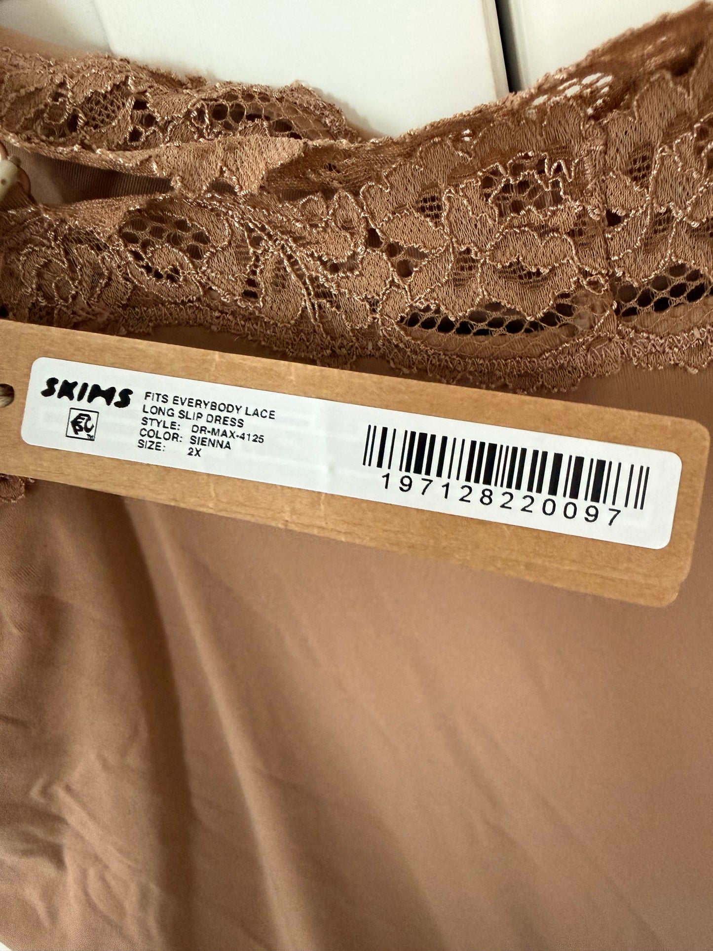 SKIMS Fits Everybody Lace Long Slip Dress - Size 2X