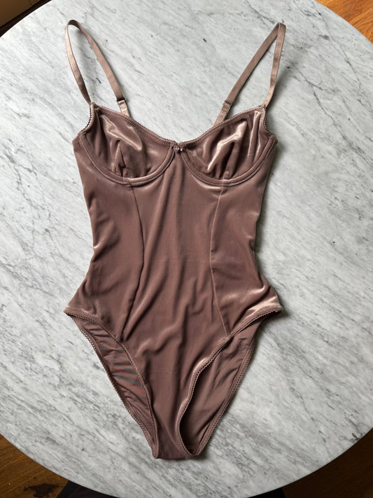 SKIMS Velvet Swim Underwire One Piece - XS