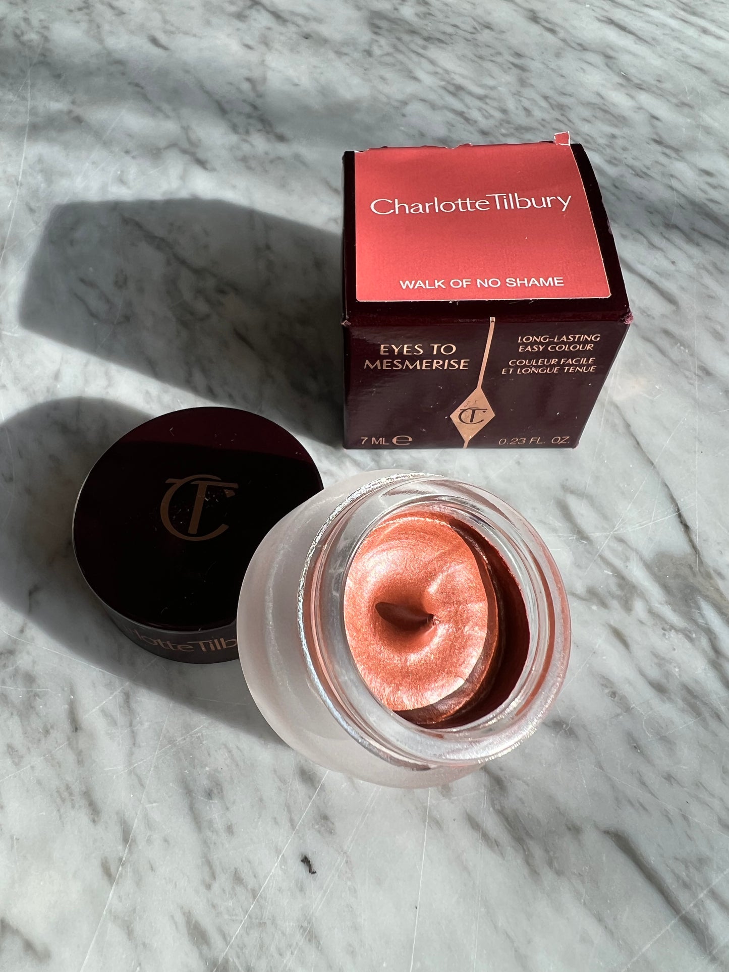 CHARLOTTE TILBURY Eyes to Mesmerize - Walk of No Shame