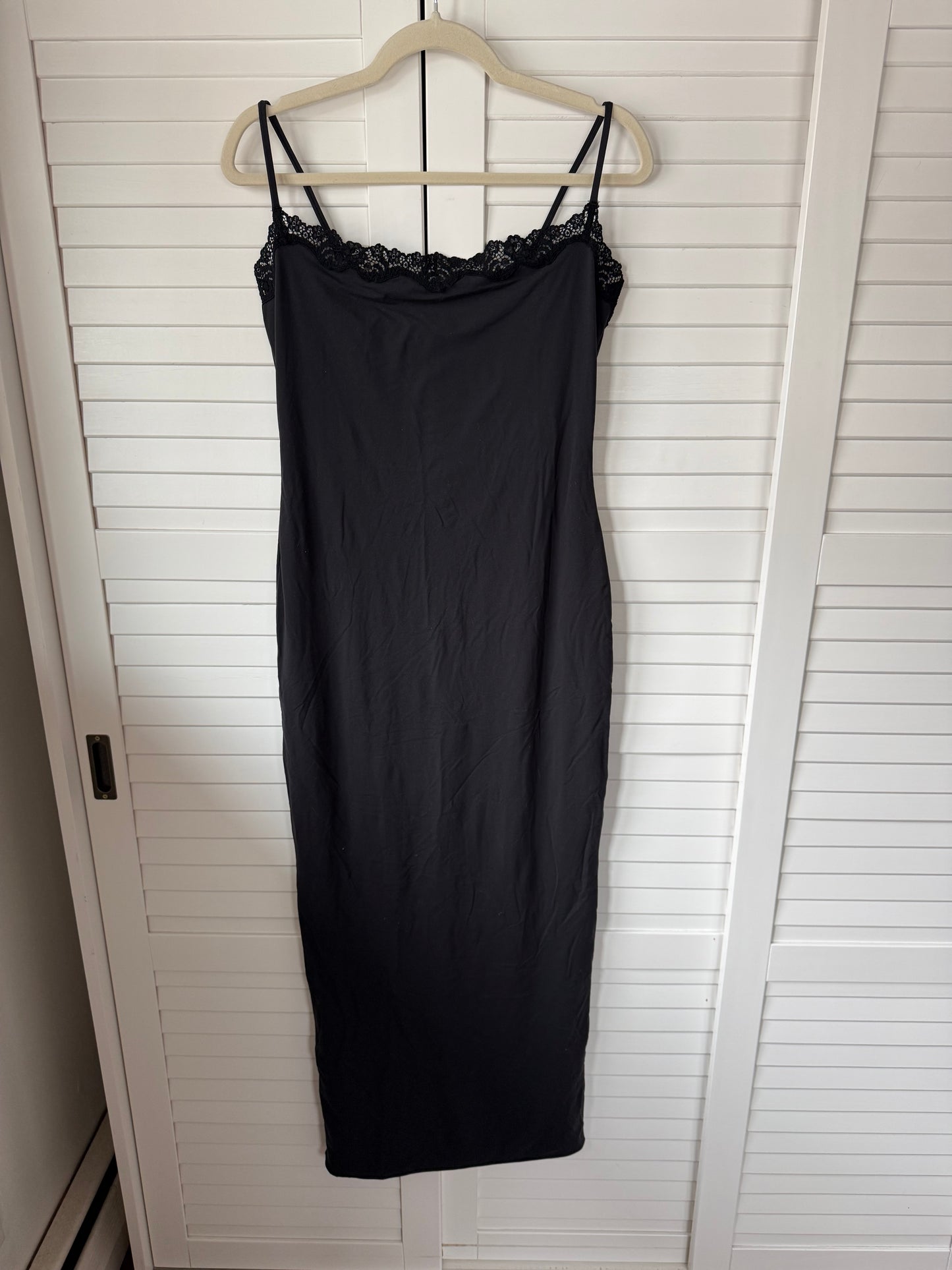 SKIMS Fits Everybody Lace Long Slip Dress - Size XL