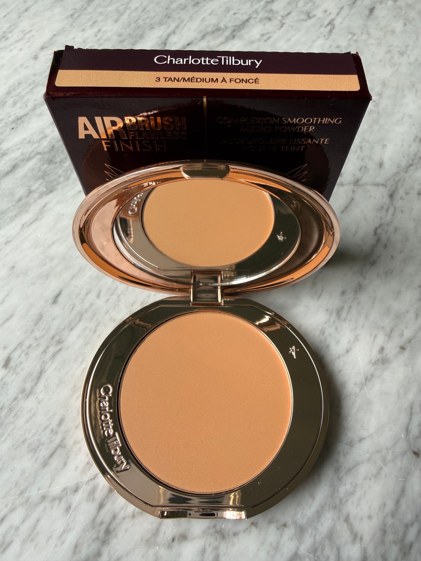 CHARLOTTE TILBURY Airbrush Flawless Finish Setting Powder - TAN