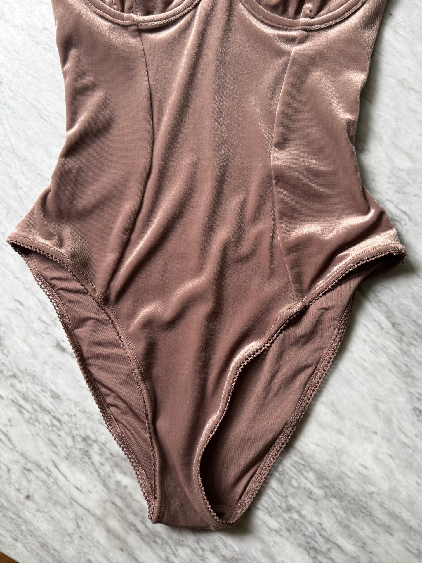 SKIMS Velvet Swim Underwire One Piece - XS