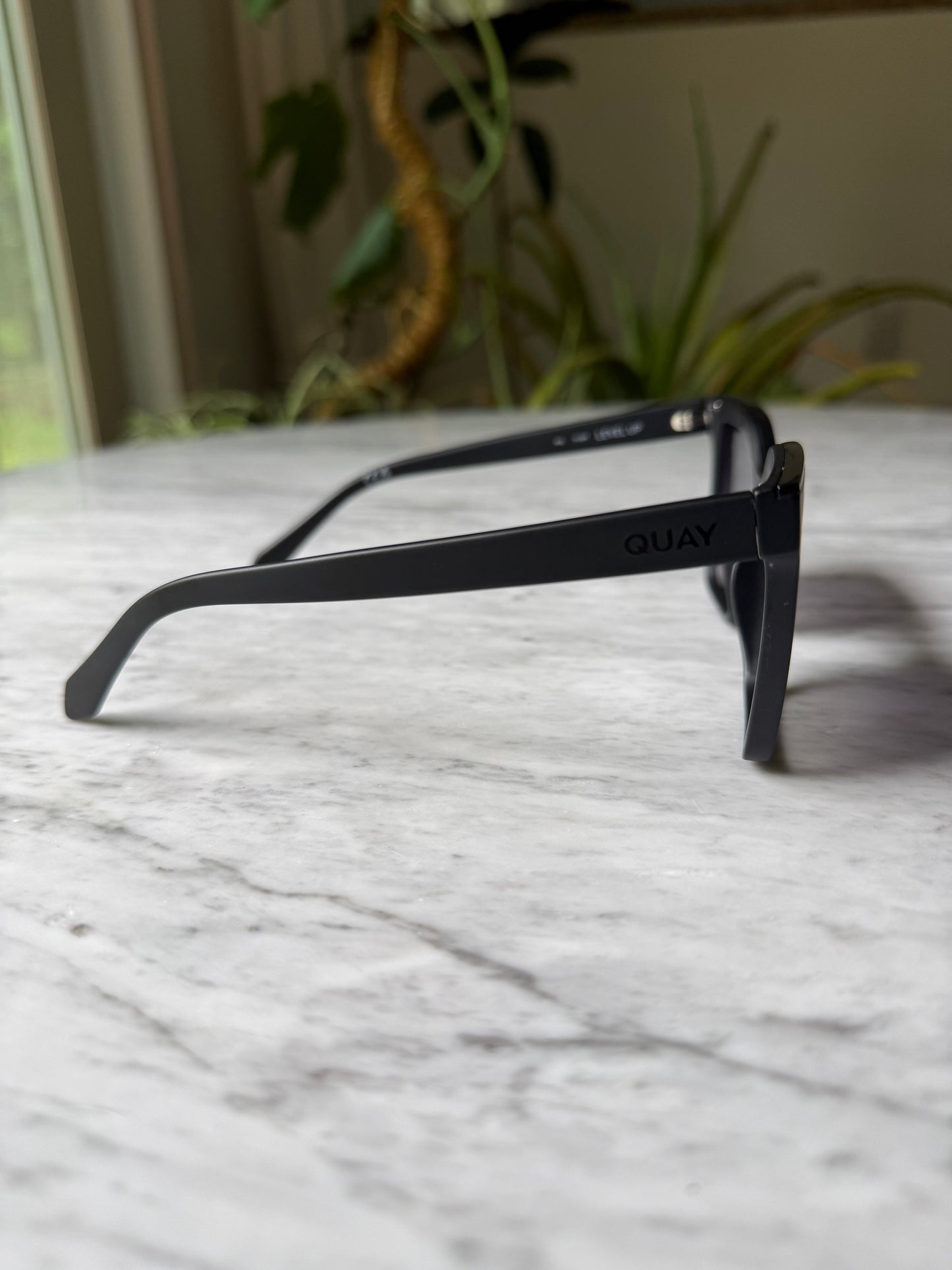 QUAY Level Up Polarized Sunglasses