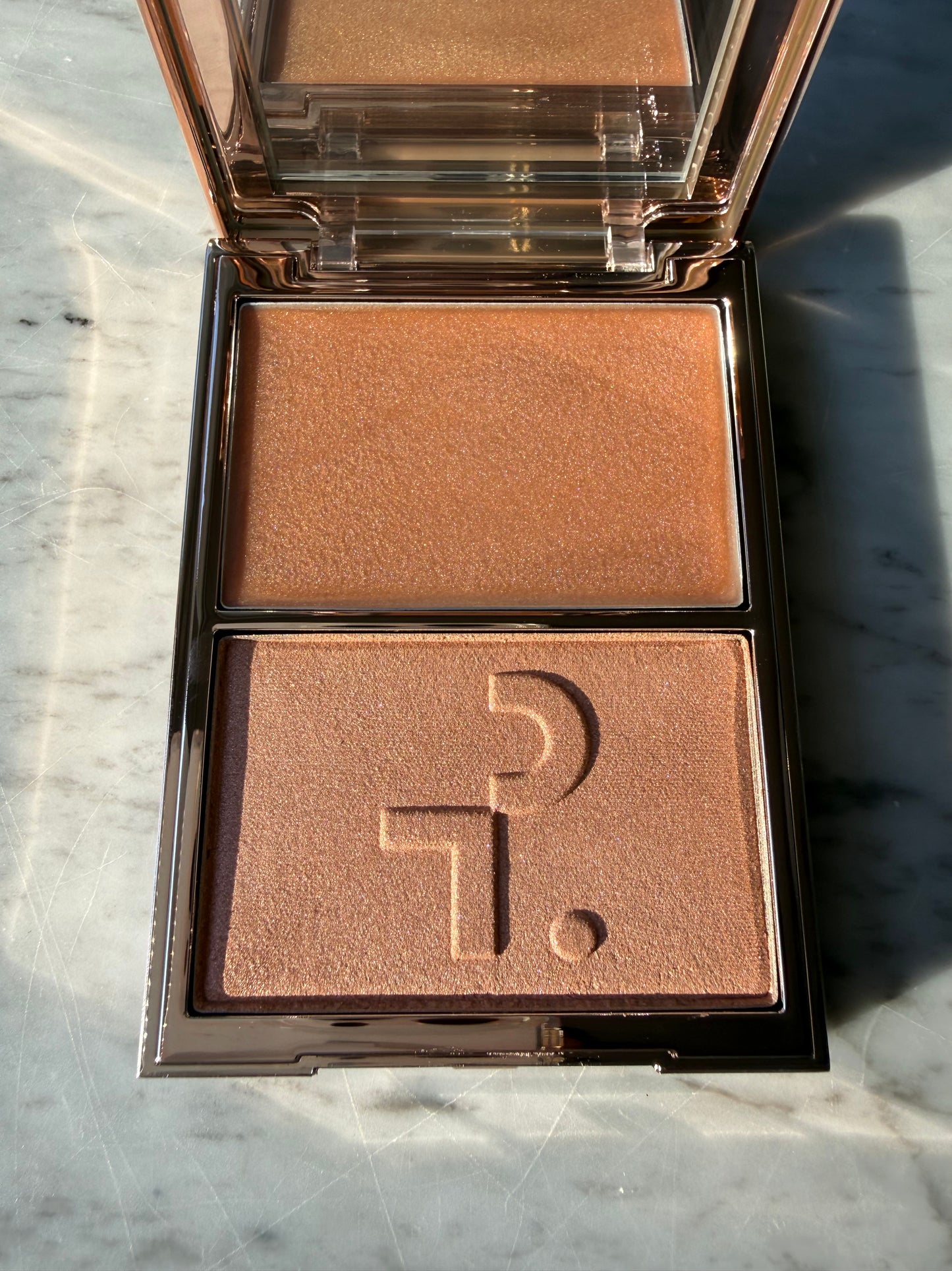 PATRICK TA Major Glow Creme & Powder Light Reflecting Translucent Highlighter Duo - DADDY