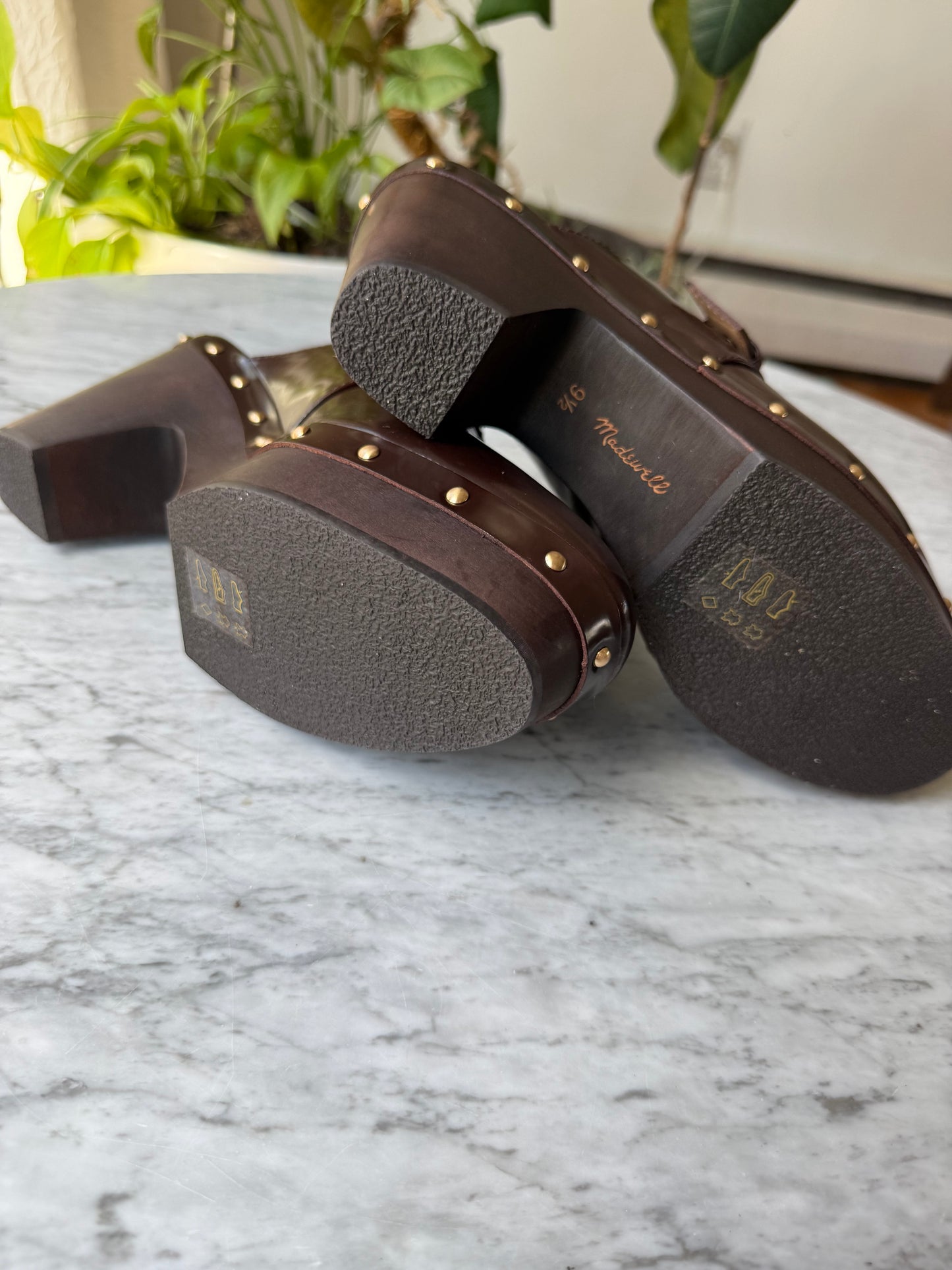 MADEWELL The Wes Buckle Clog - Size Women’s 9.5
