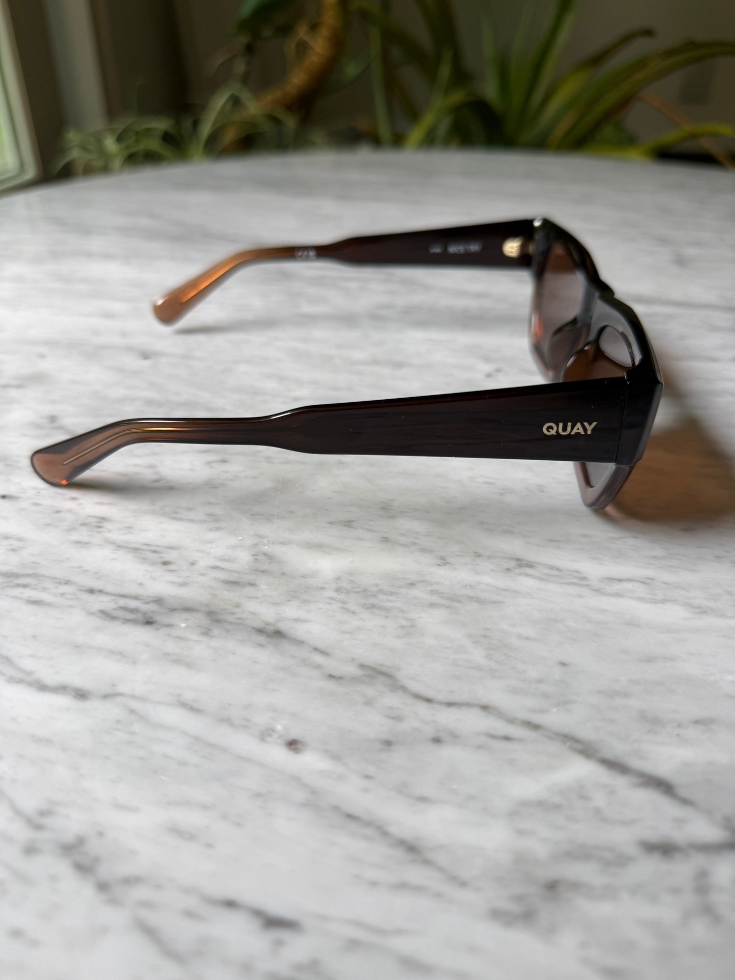 QUAY Nice Try Sunglasses
