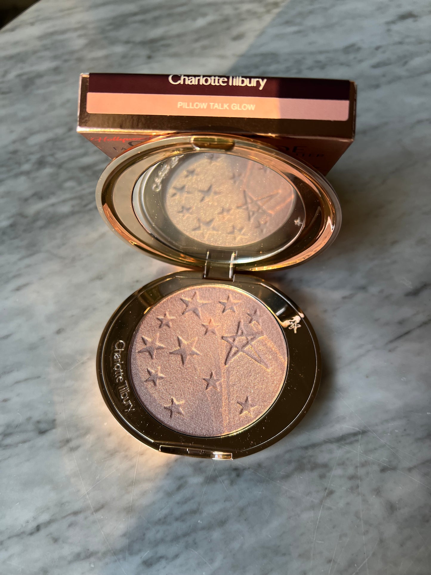 Charlotte Tilbury Glow Glide Face Architect Highlighter