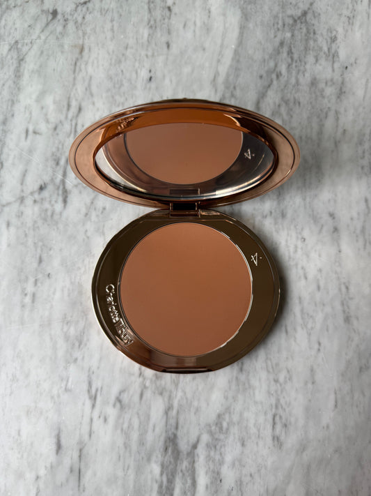 CHARLOTTE TILBURY Airbrush Matte Bronzer - TAN