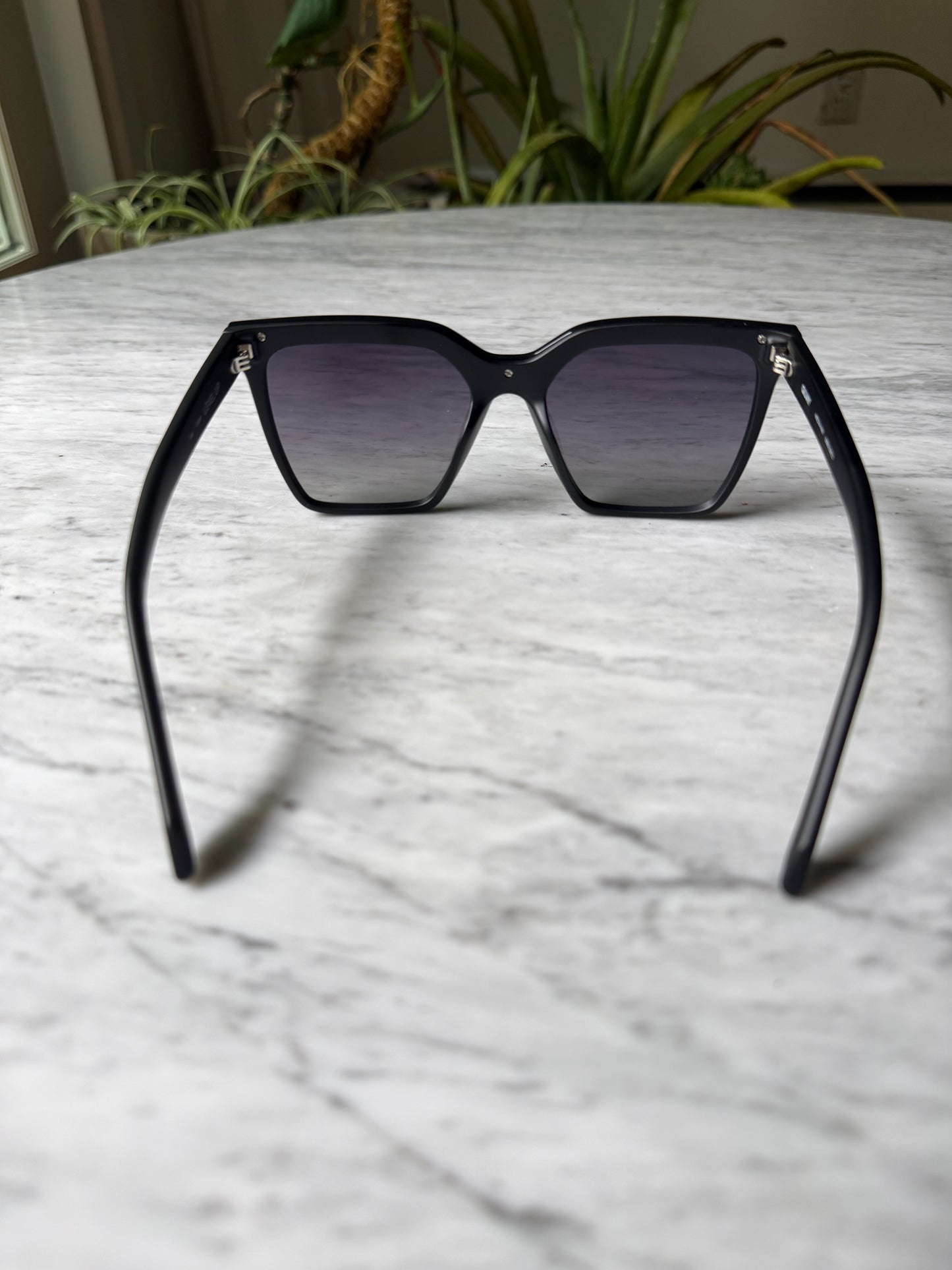 QUAY Level Up Polarized Sunglasses