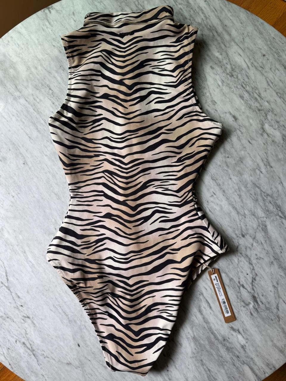 SKIMS Swim Zip Up Sleeveless One Piece - XS
