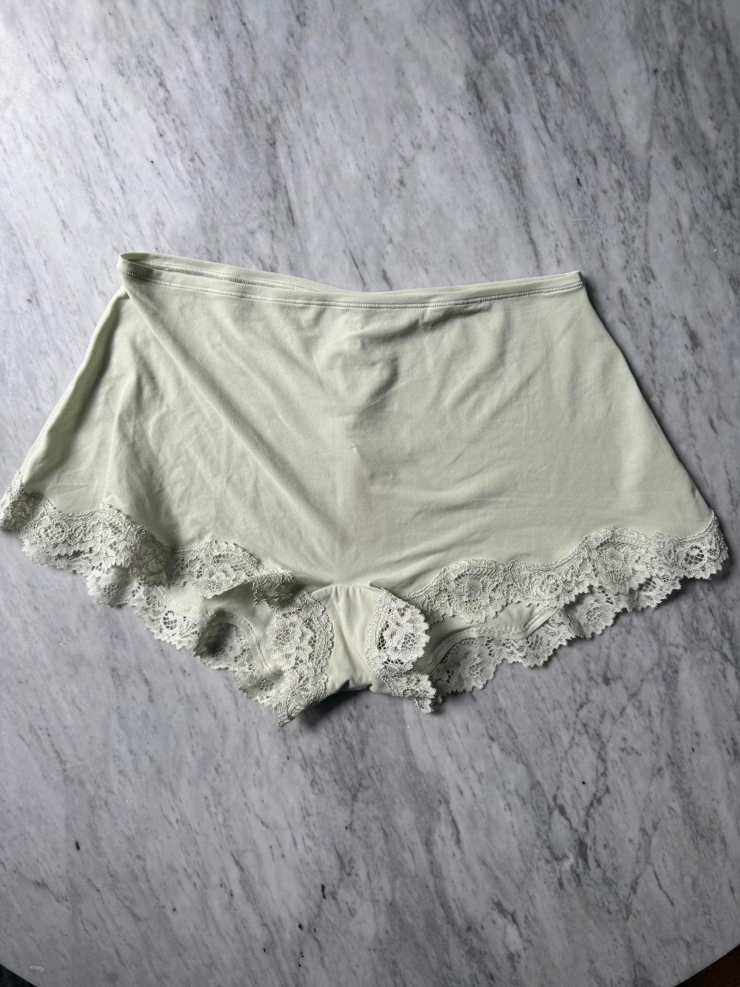 SKIMS Fits Everybody Lace Cami + Boy Short Set - XL