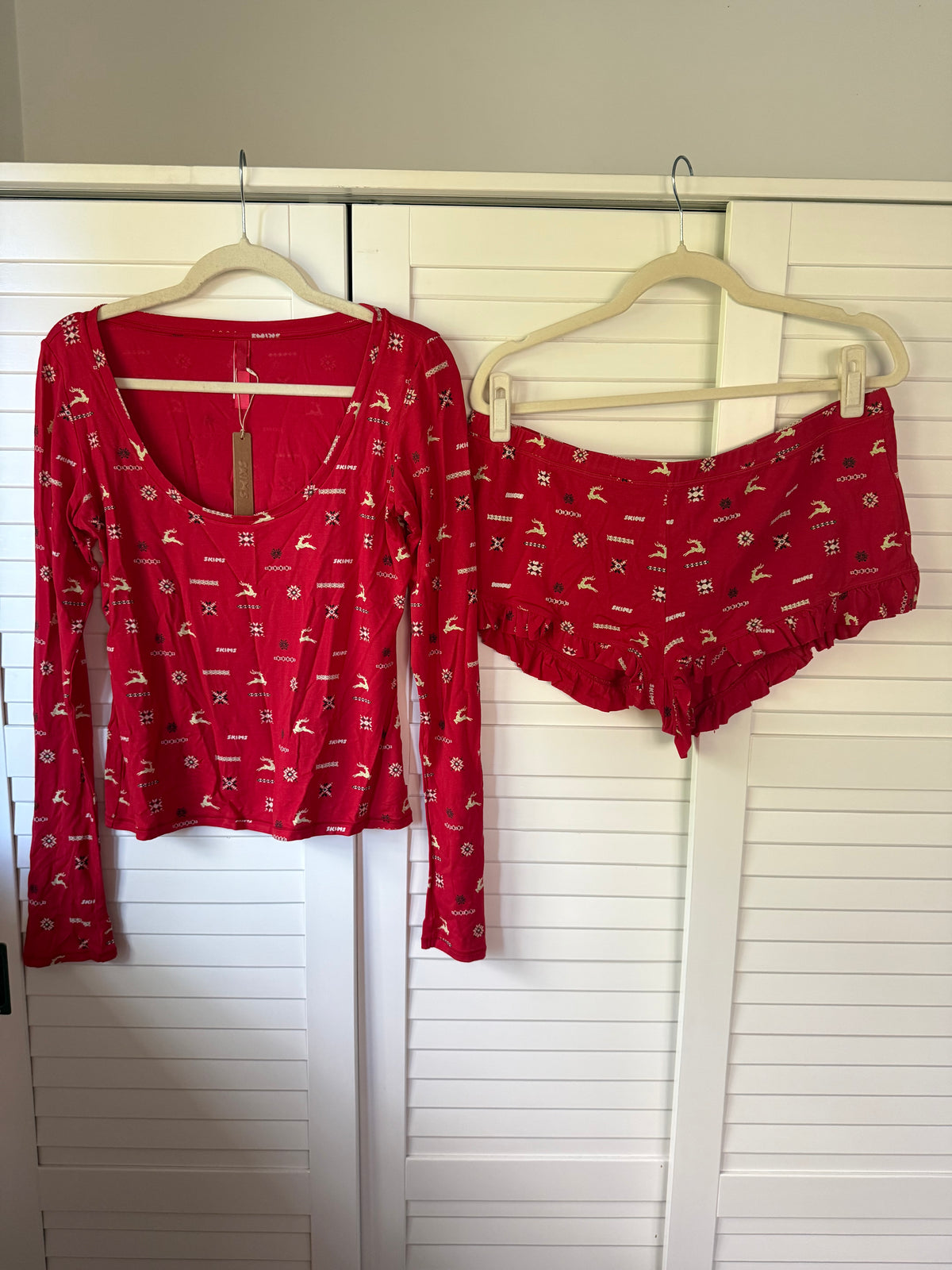 SKIMS Long Sleeve + Shorts Sleep Set - Size Large