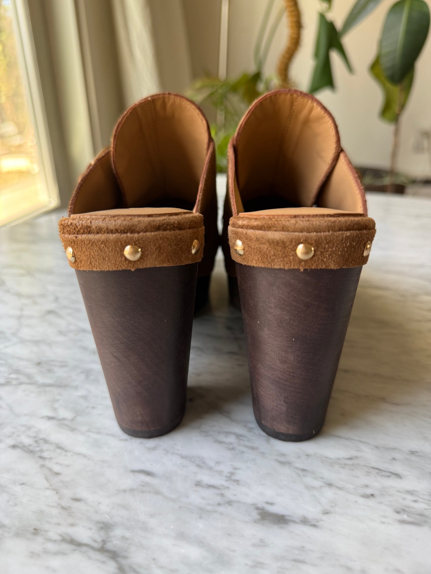 MADEWELL The Wes Suede Buckle Clogs - Size Women’s 6.5