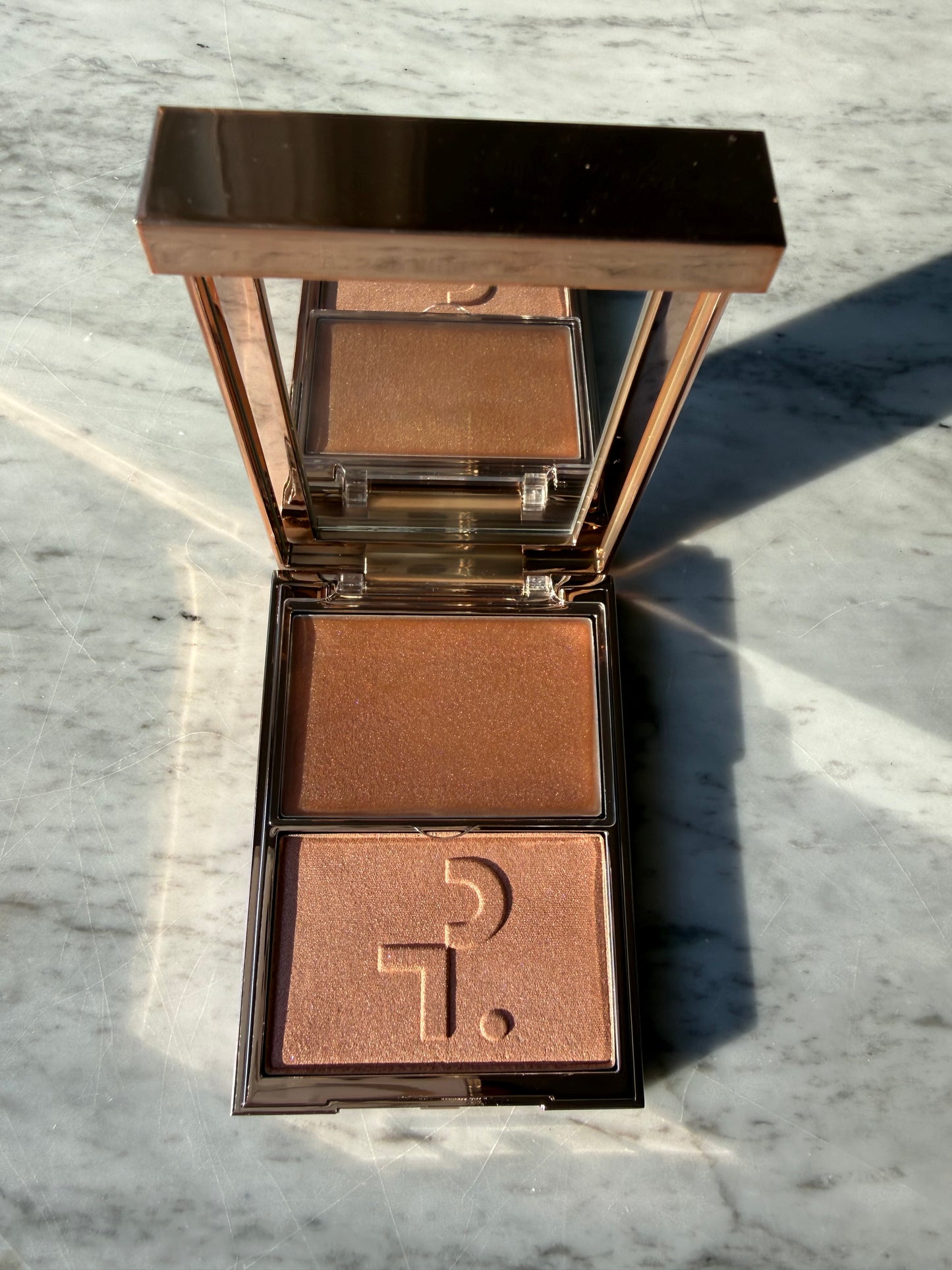 PATRICK TA Major Glow Creme & Powder Light Reflecting Translucent Highlighter Duo - DADDY