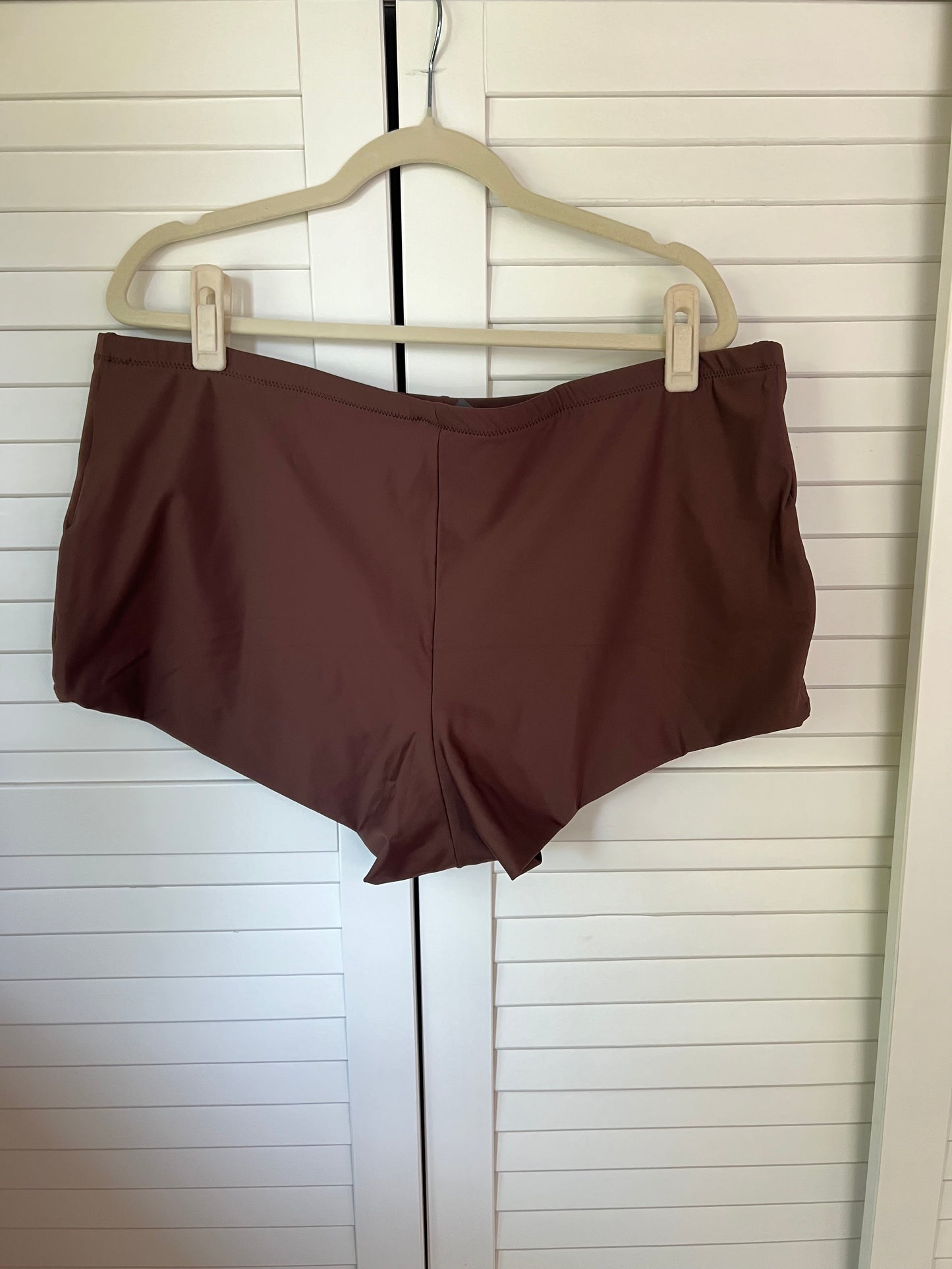 SKIMS Recycled Swim Cutout Mid Waist Boy Short - Cocoa Brown - 4X