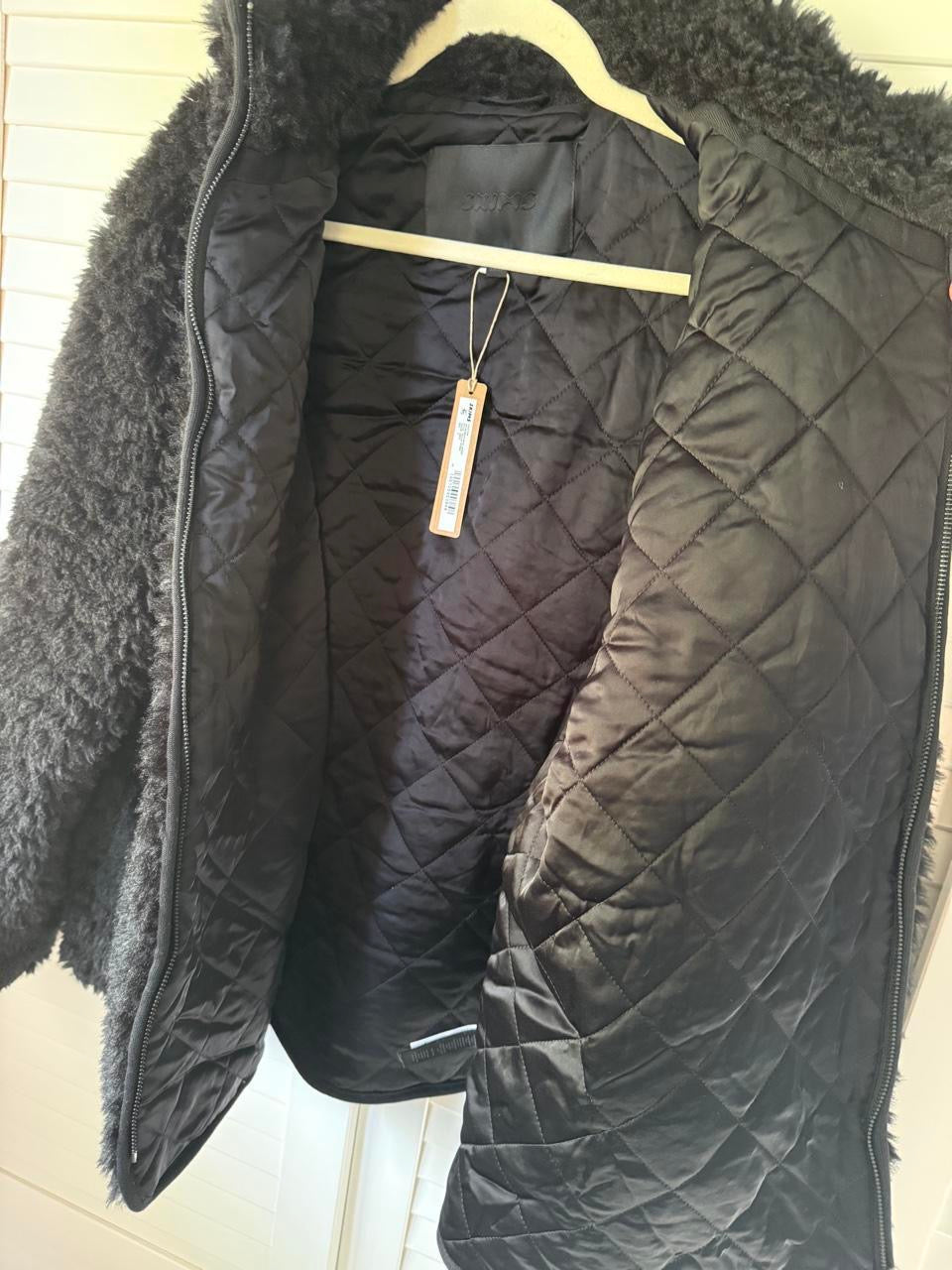 SKIMS Faux Fur Oversized Zip Up Mock Neck Jacket - Size Small