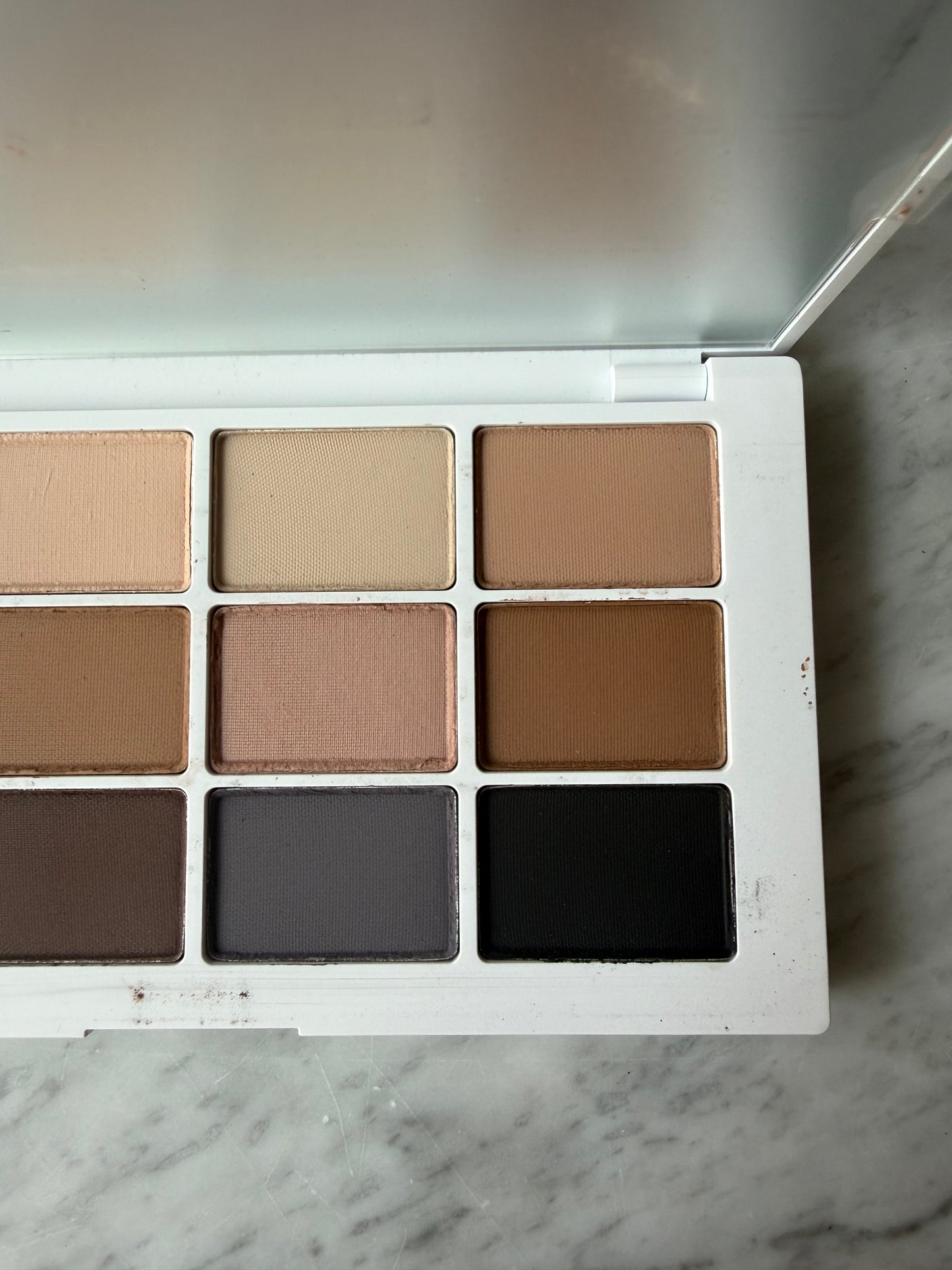 MAKEUP BY MARIO Master Mattes: The Neutrals Eyeshadow Palette