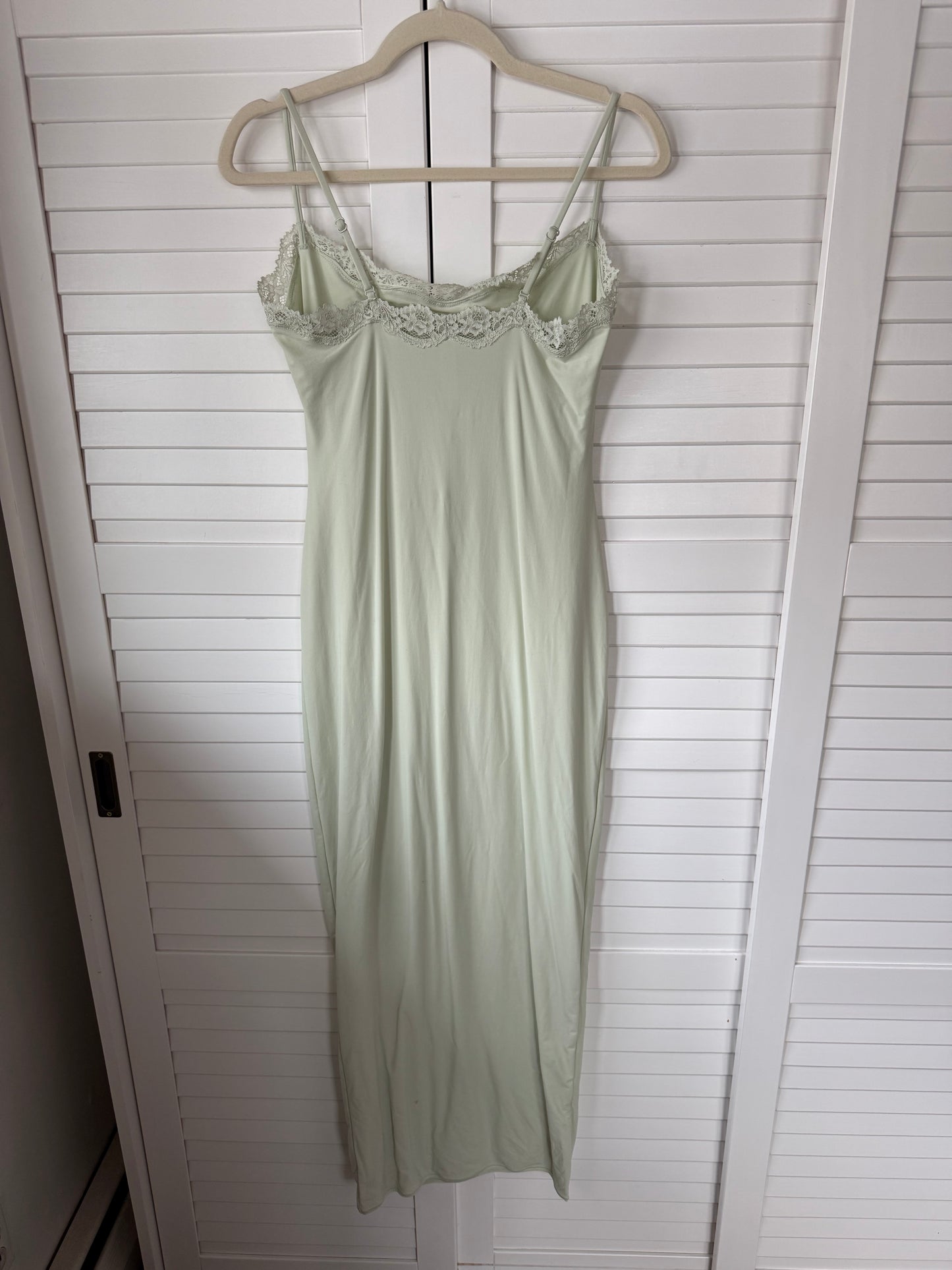 SKIMS Fits Everybody Lace Long Slip Dress - Size Large