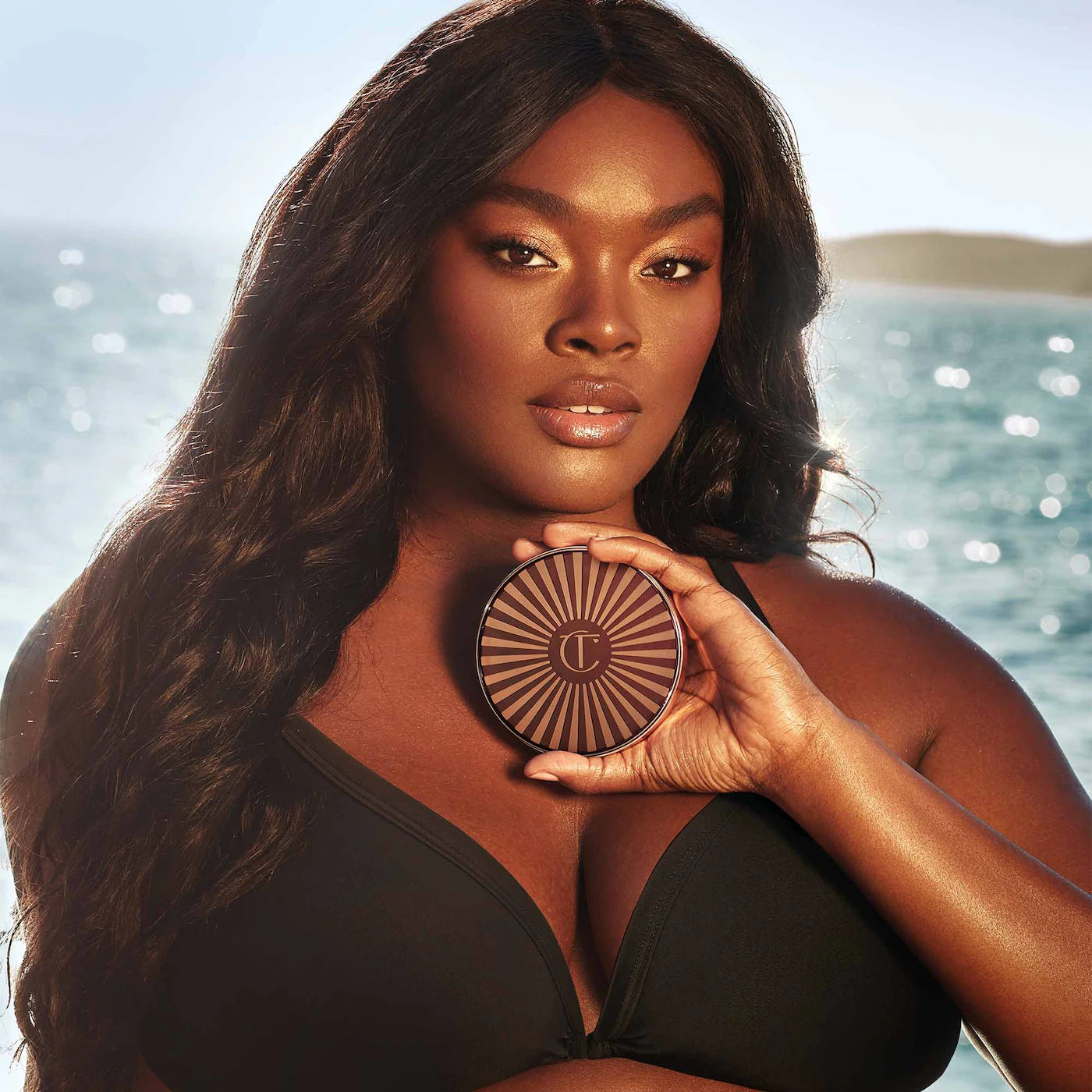 Beautiful Skin Sun-Kissed Glow Bronzer - Deep - Charlotte Tilbury